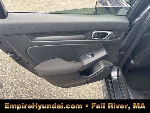 Used 2025 Honda Civic Sport image 16