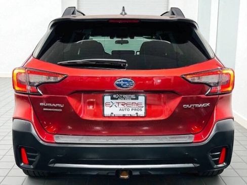 Used 2020 Subaru Outback Premium image 6