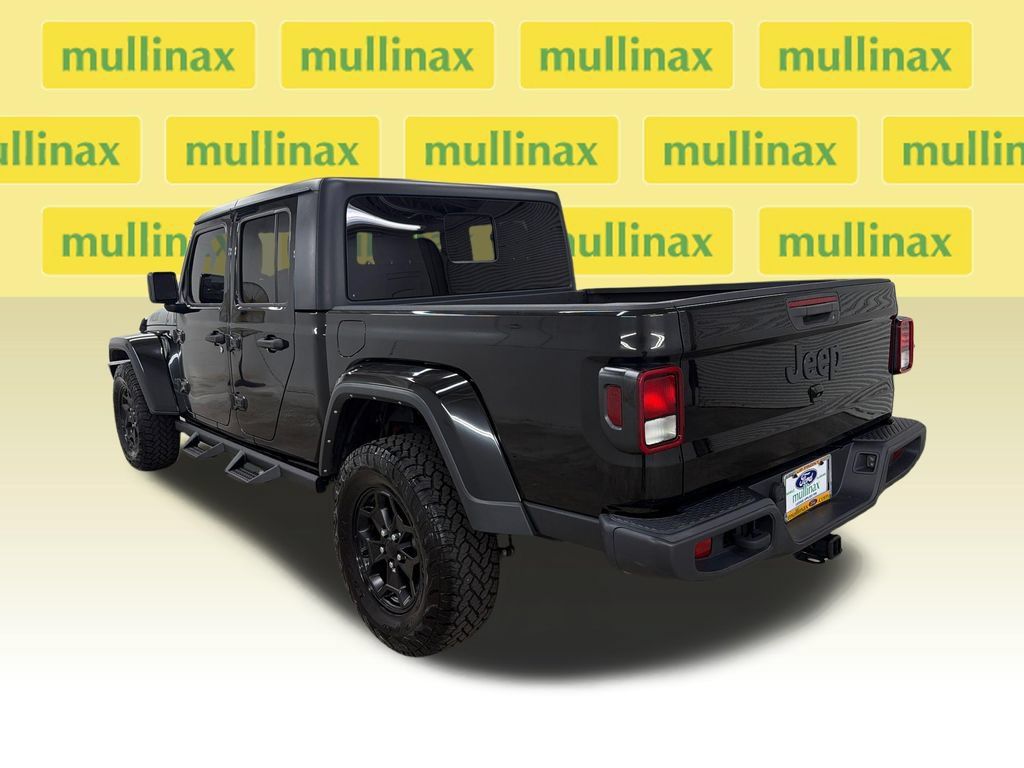 Used 2021 Jeep Gladiator Sport AWD/4WD image 8
