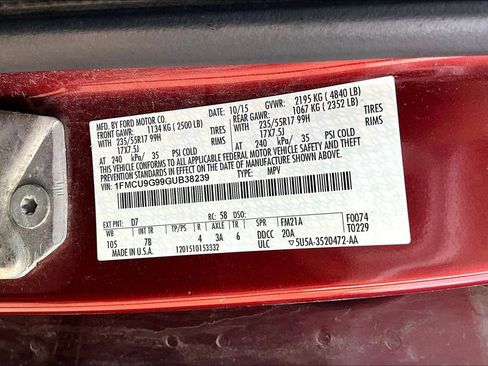 Used 2016 Ford Escape SE AWD/4WD image 16
