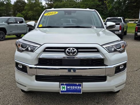 Used 2023 Toyota 4Runner Limited AWD/4WD image 9