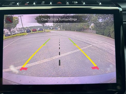 Used 2021 Jeep Grand Cherokee L Overland w/ Luxury Tech Group IV AWD/4WD image 24