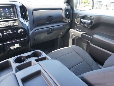 Used 2020 Chevrolet Silverado 1500 Custom w/ Custom Value Package AWD/4WD image 24