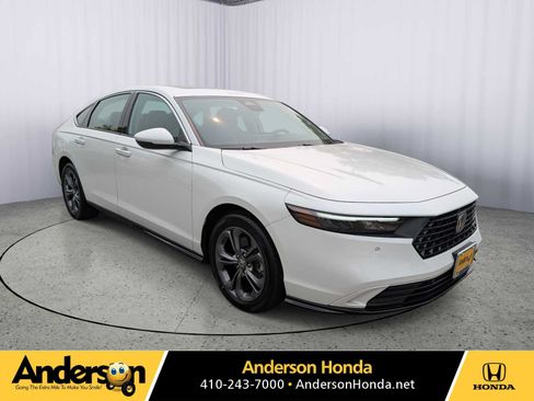 Used 2025 Honda Accord EX-L image 1