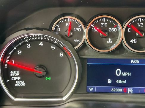 Used 2021 Chevrolet Silverado 1500 LT image 13