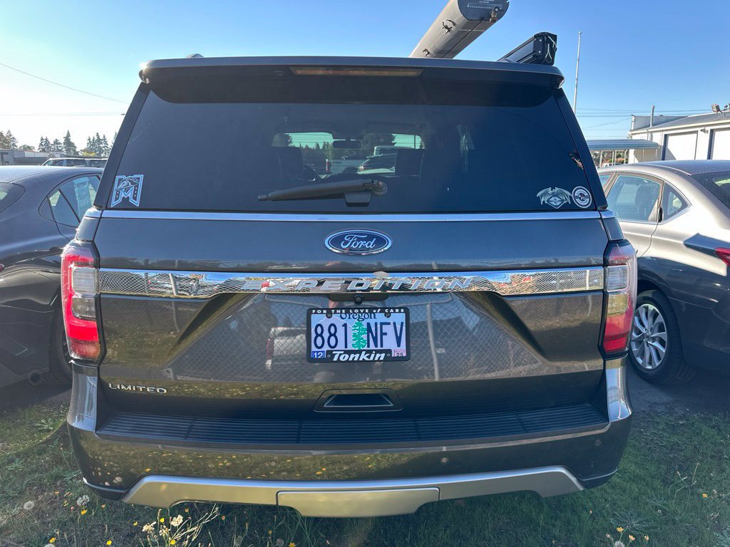 Used 2018 Ford Expedition Limited AWD/4WD image 6