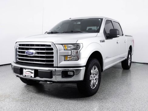 Used 2015 Ford F150 XLT w/ Equipment Group 302A Luxury AWD/4WD image 3