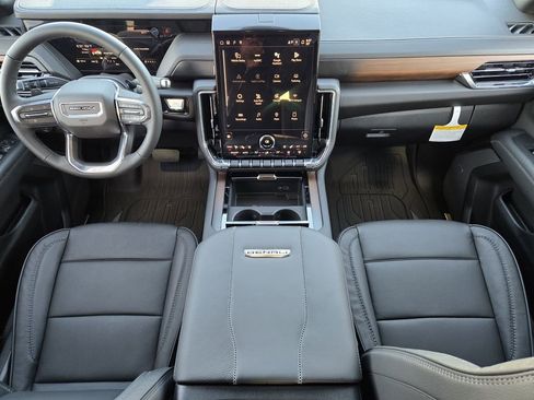 New 2026 GMC Yukon Denali w/ Sun & Power Step Package image 20