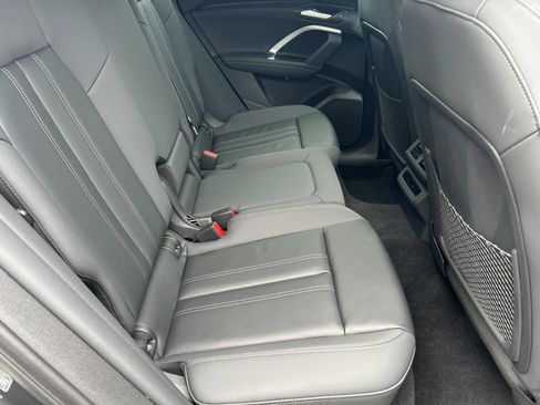 Certified 2025 Audi Q5 Premium w/ Convenience Package image 25