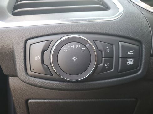 Used 2020 Ford Edge Titanium w/ Equipment Group 301A image 27