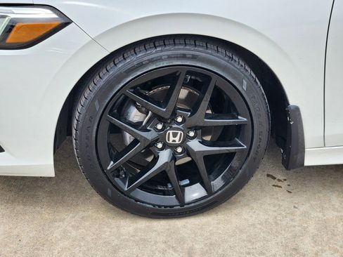 Used 2024 Honda Civic Sport image 11