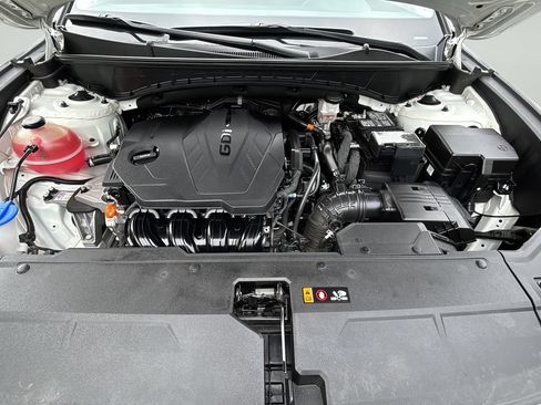 Certified 2023 Hyundai Tucson SEL AWD/4WD image 9