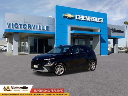 Used 2023 Hyundai Kona SEL AWD/4WD image 1