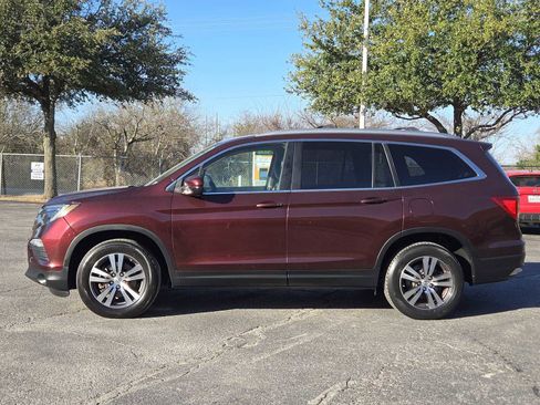 Used 2016 Honda Pilot EX image 3