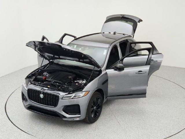 Certified 2026 Jaguar F-PACE R-Dynamic S AWD/4WD image 15