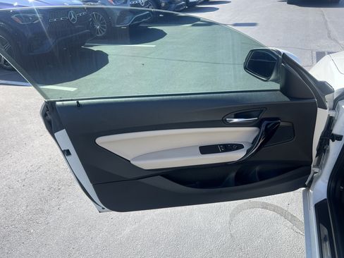 Used 2019 BMW 230i Coupe w/ Premium Package RWD image 13