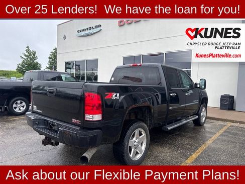 Used 2014 GMC Sierra 2500 Denali w/ Suspension Package, Off-Road AWD/4WD image 10