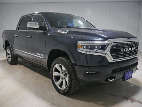Used 2020 RAM 1500 Limited w/ Off Road Group image 3