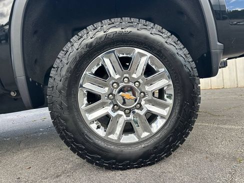 Used 2024 Chevrolet Silverado 2500 High Country w/ High Country Premium Package AWD/4WD image 20