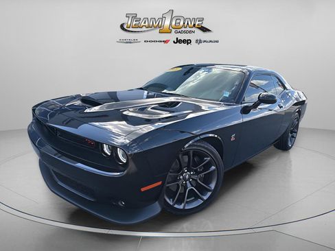 Used 2021 Dodge Challenger R/T Scat Pack image 3
