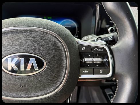Used 2021 Kia Sorento SX FWD image 34