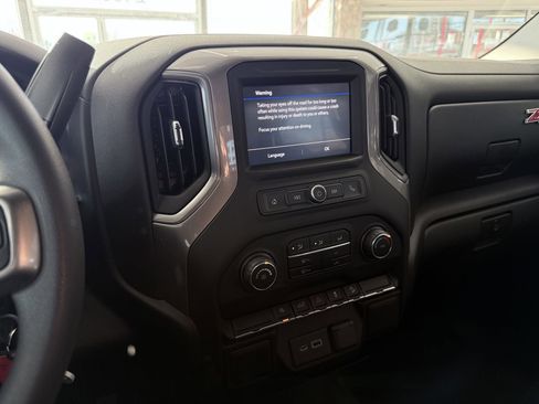 Used 2021 Chevrolet Silverado 1500 Custom Trail Boss w/ Safety Confidence Package image 50