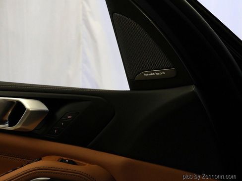 New 2026 BMW X5 xDrive50e w/ M Sport Package image 27