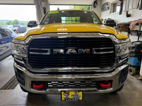 Used 2020 RAM 2500 Big Horn w/ Level 1 Equipment Group AWD/4WD image 2