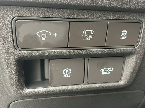 New 2025 Hyundai Sonata Limited image 24