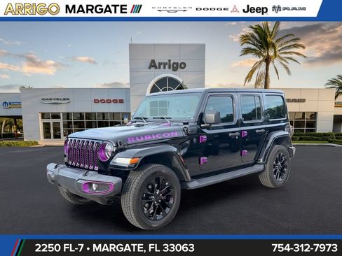 Used 2021 Jeep Wrangler Unlimited Sahara w/ Safety Group AWD/4WD image 3
