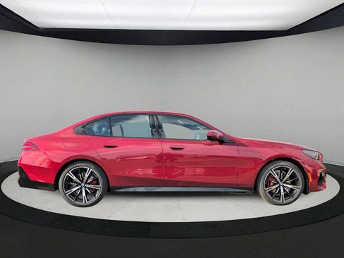 New 2026 BMW 530i xDrive w/ M Sport Package image 9