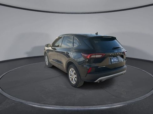 Certified 2025 Ford Escape Active image 6