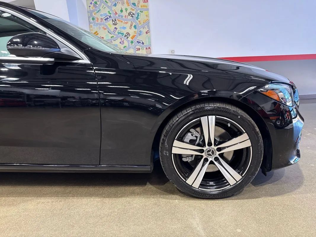 Used 2026 Mercedes-Benz C 300 4MATIC Sedan image 76