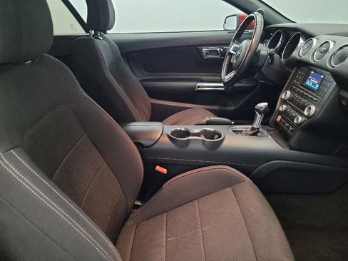Used 2016 Ford Mustang Convertible w/ Equipment Group 051A RWD image 21