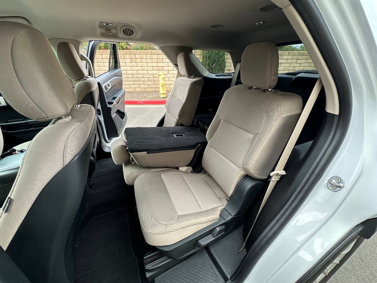 Used 2020 Ford Explorer 2WD image 40
