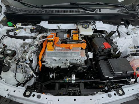 Used 2025 Honda Prologue EX image 32