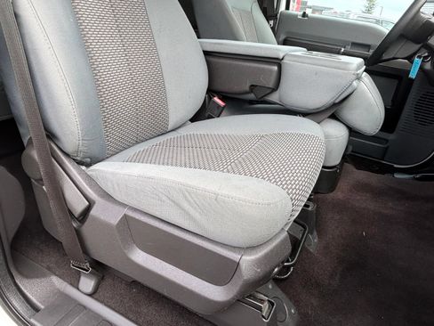 Used 2015 Ford F250 XLT AWD/4WD image 22