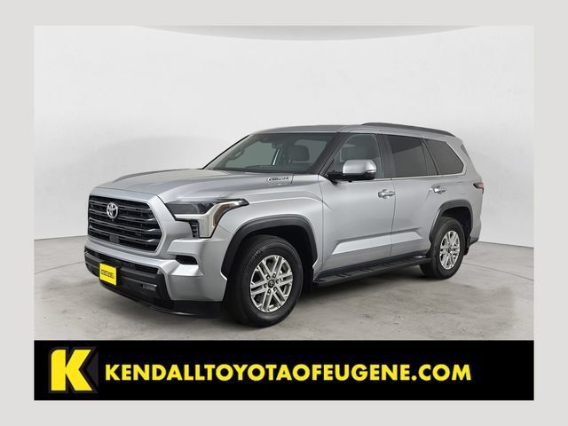 Used 2025 Toyota Sequoia SR5 AWD/4WD image 1