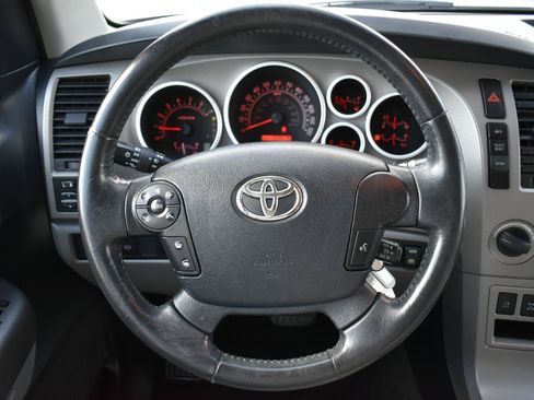 Used 2013 Toyota Sequoia SR5 AWD/4WD image 15