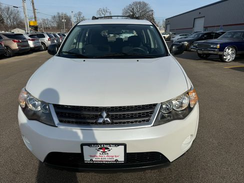 Used 2008 Mitsubishi Outlander ES image 4