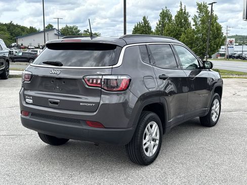 Used 2021 Jeep Compass Sport w/ Cold Weather Group AWD/4WD image 8