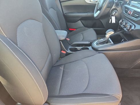 Certified 2024 Kia Forte LXS image 20