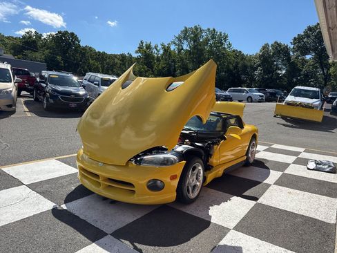 Used 1995 Dodge Viper RT/10 RWD image 35