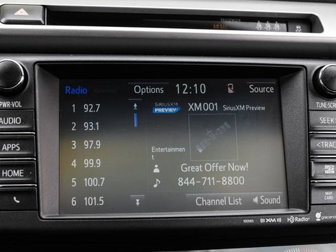 Used 2017 Toyota RAV4 Limited FWD image 33