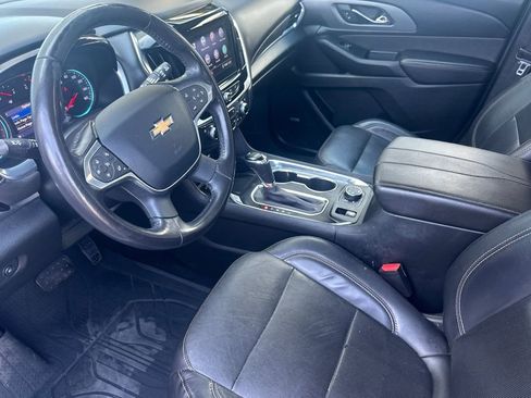 Used 2020 Chevrolet Traverse Premier w/ Redline Edition AWD/4WD image 9