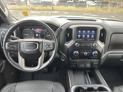 Certified 2022 GMC Sierra 1500 Denali w/ Technology Package image 32