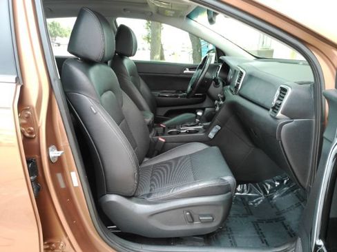 Used 2018 Kia Sportage EX w/ EX Technology Package FWD image 23