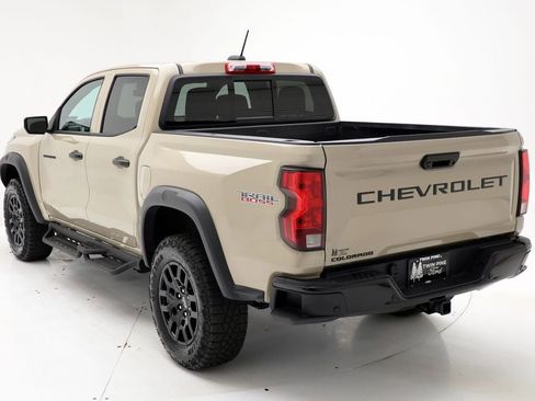 Used 2024 Chevrolet Colorado Trail Boss w/ Advanced Trailering Package image 8
