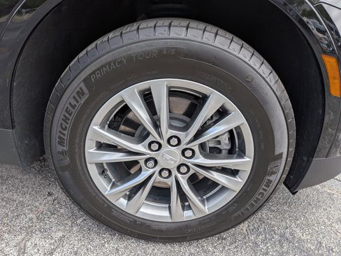 Used 2023 Cadillac XT5 Premium Luxury w/ Technology Package image 12