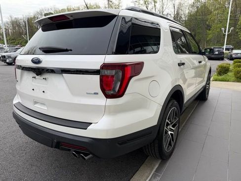 Used 2019 Ford Explorer Sport w/ Equipment Group 401A AWD/4WD image 7